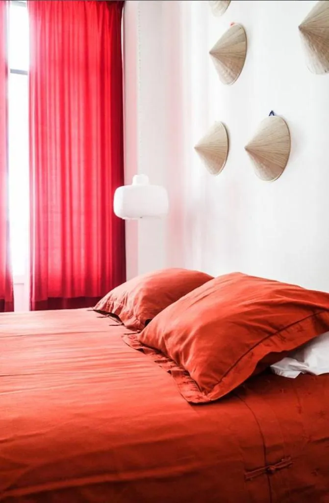 Poets Privates Hotel Lisbon 0*,